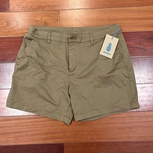 Chubbies flat front shorts 5.5”
